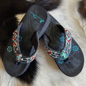 Montana West Girls L 3-4 NWOT